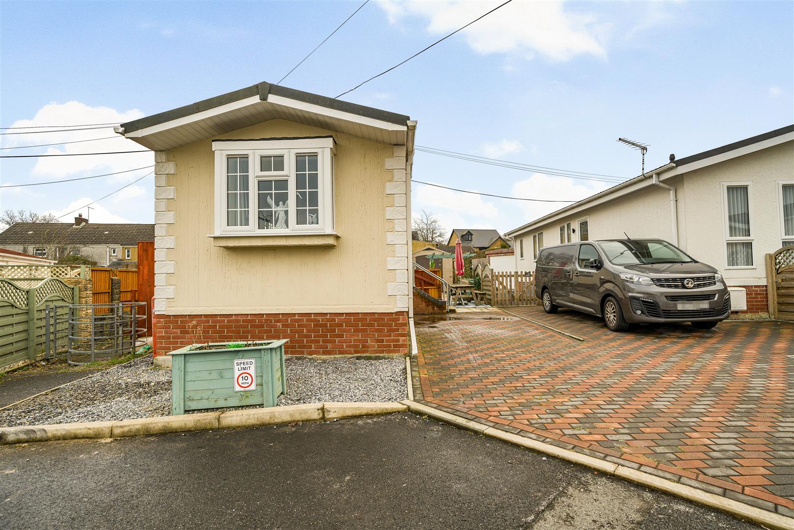 Woodland Park, Waunarlwydd, Swansea, SA5 4QP
